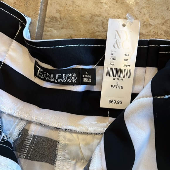 NWT New York & CO 7th Avenue Palazzo Pant - Picture 2 of 8